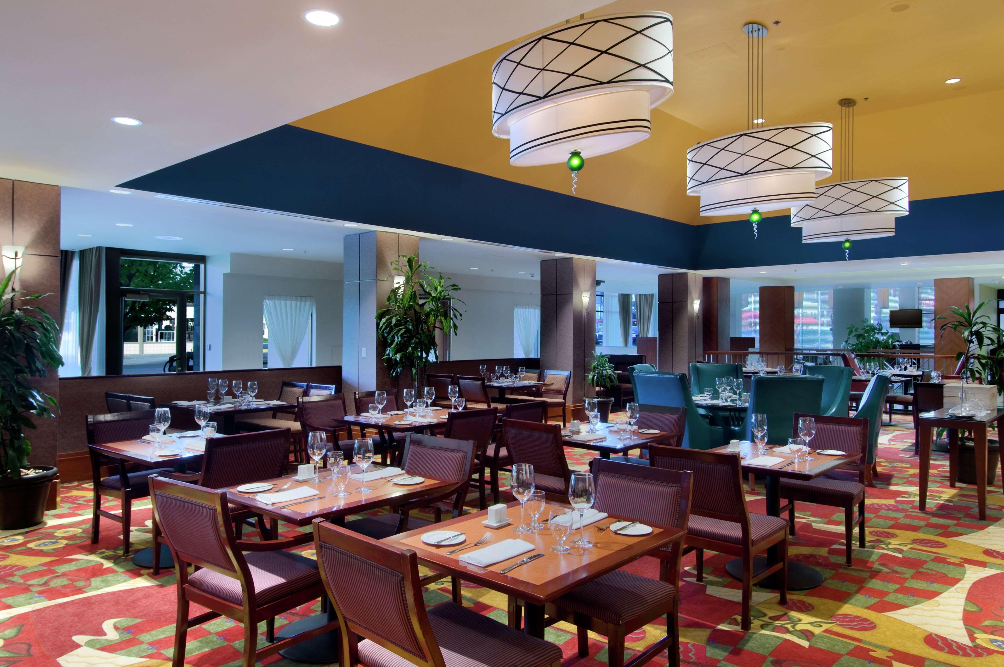 Hilton Vancouver Airport Richmond Restaurant photo